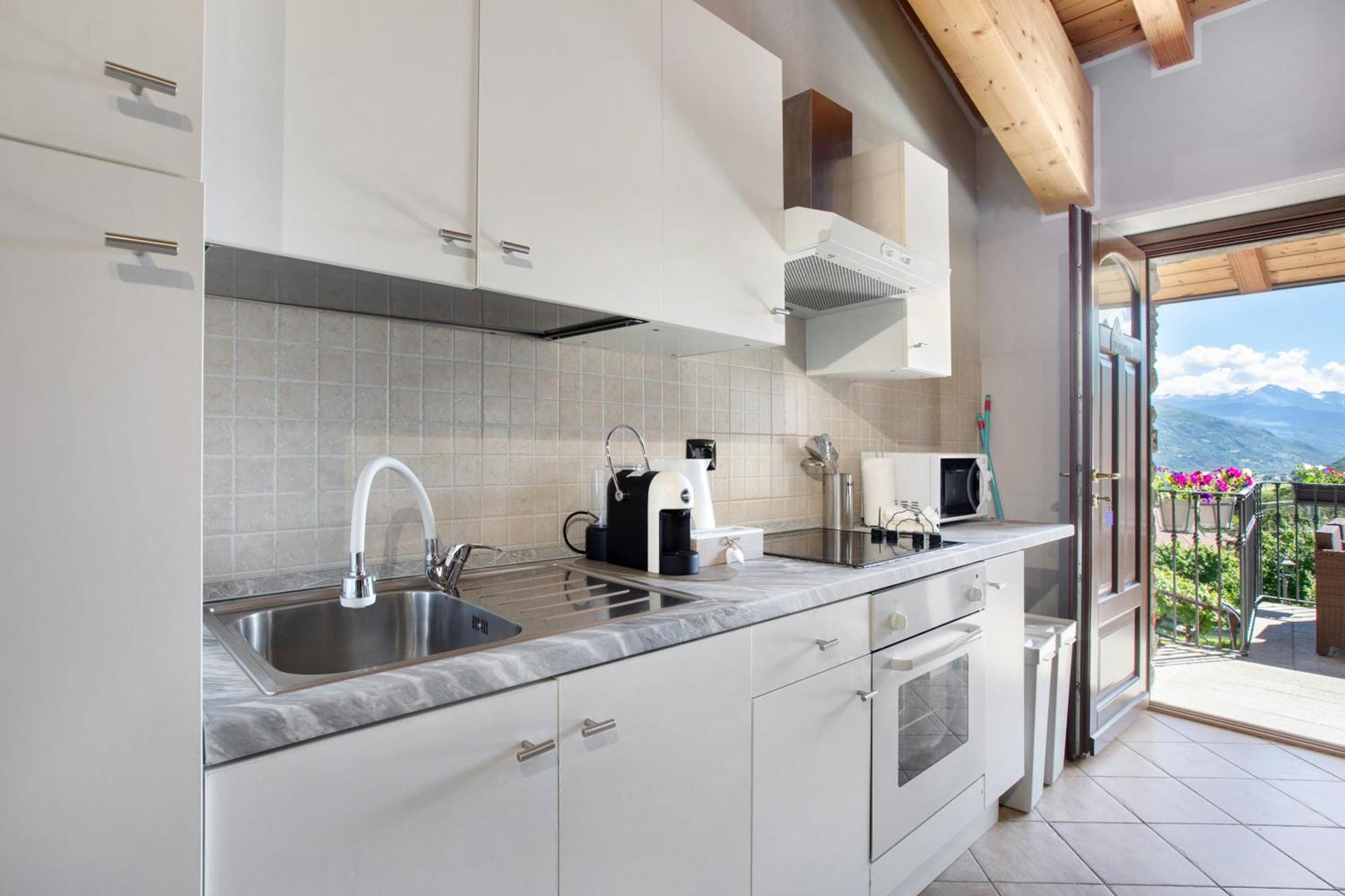 Maison Bebe Mont Emilius Aosta Bagian luar foto